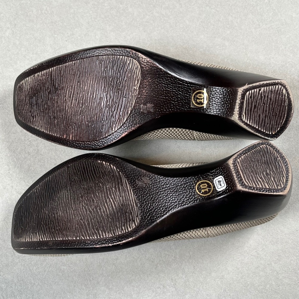 Charleston Shoe Co. Cape Low Pumps Women 10 Taupe Woven Knit Square Toe Comfort - Picture 9 of 14